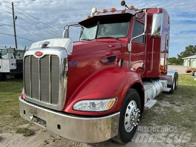 Peterbilt 384 Trekkvogner