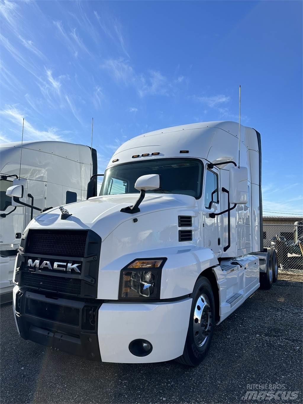 Mack ANTHEM Trekkvogner