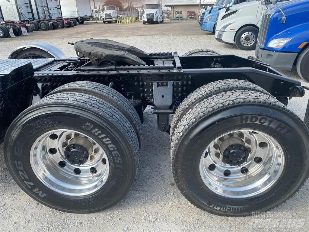 Mack GRANITE Trekkvogner