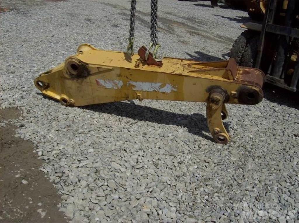 CAT 212 Chassis og understell