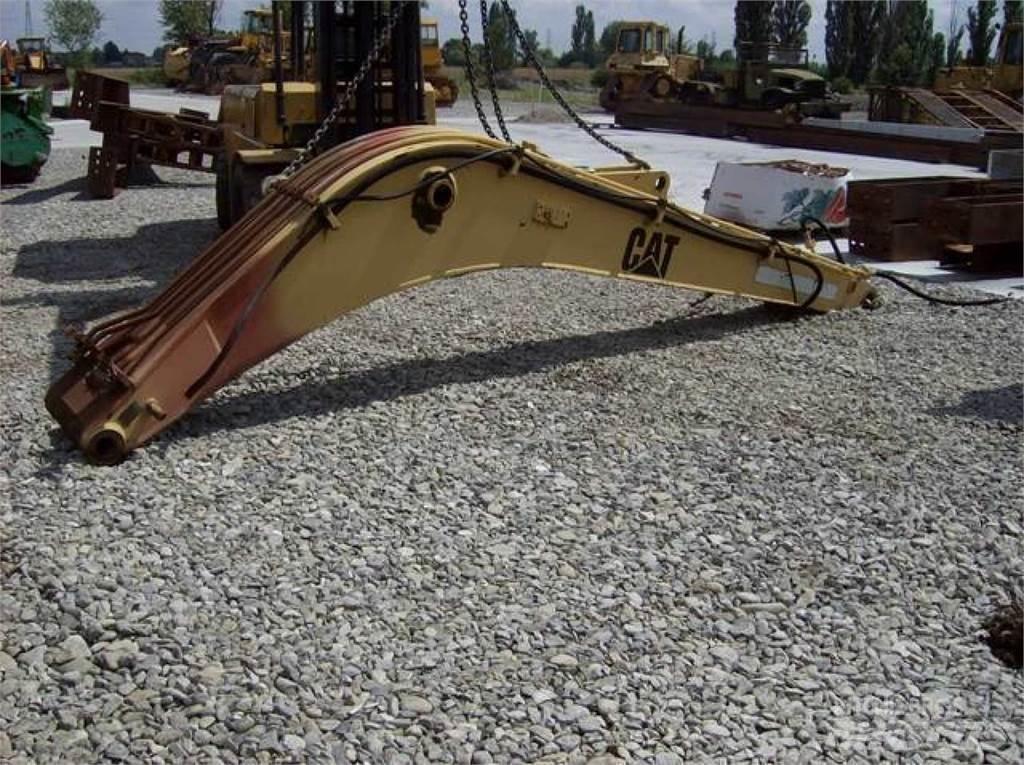 CAT 212 Chassis og understell