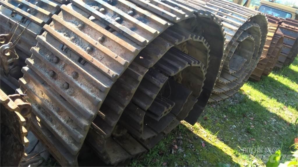 CAT 231D Belter, kjettinger og understell