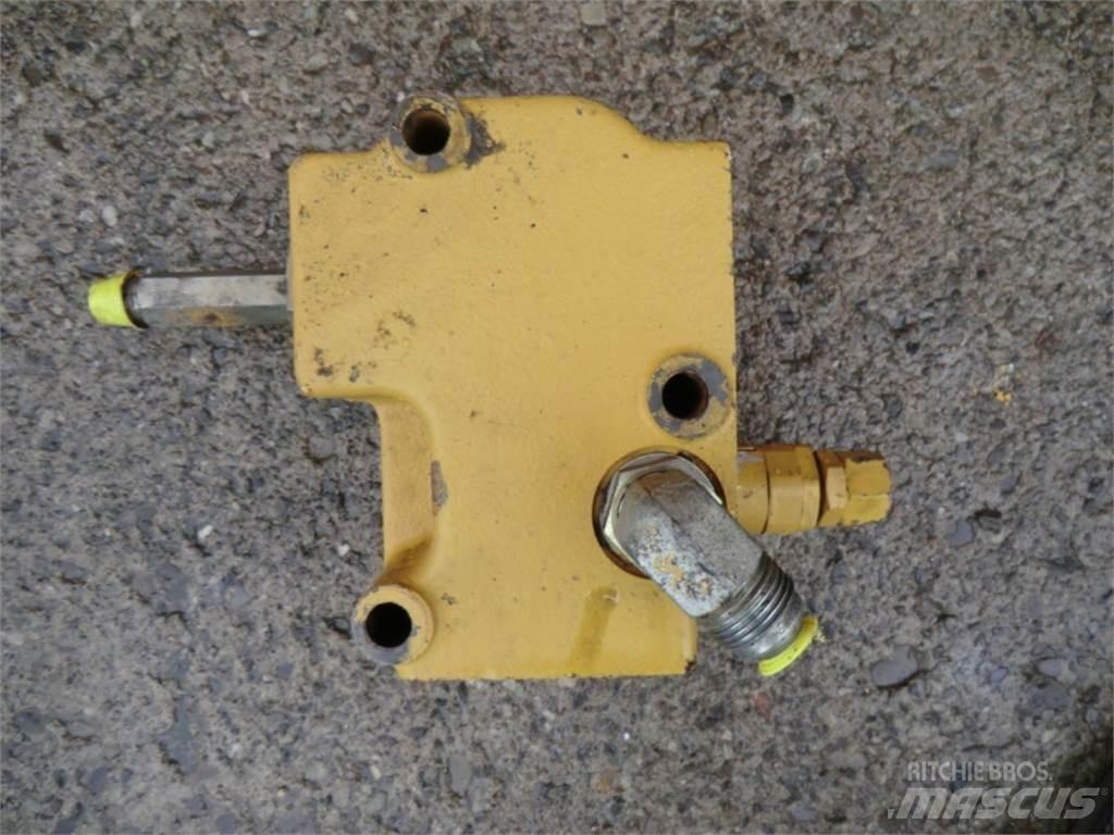 CAT 231D Anlegg - Annet