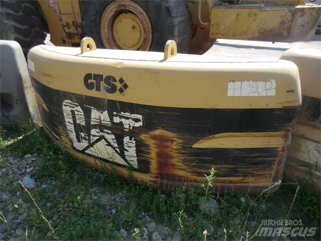 CAT 317B Chassis og understell