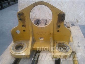 CAT 3208 Motorer
