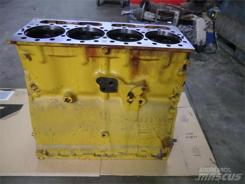 CAT 3304 Motorer