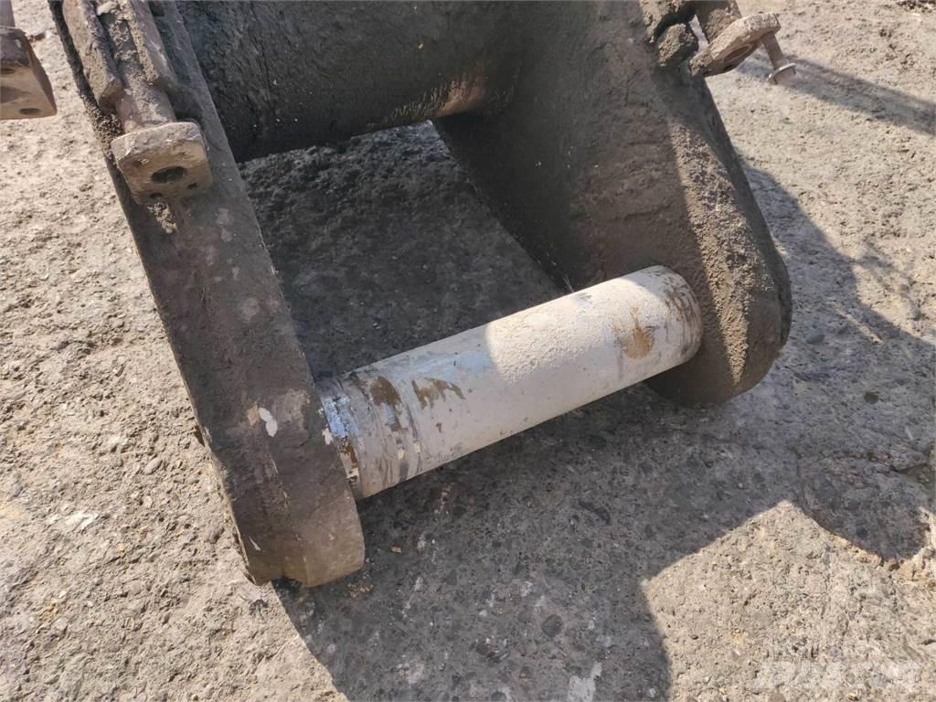 CAT 345B L Chassis og understell