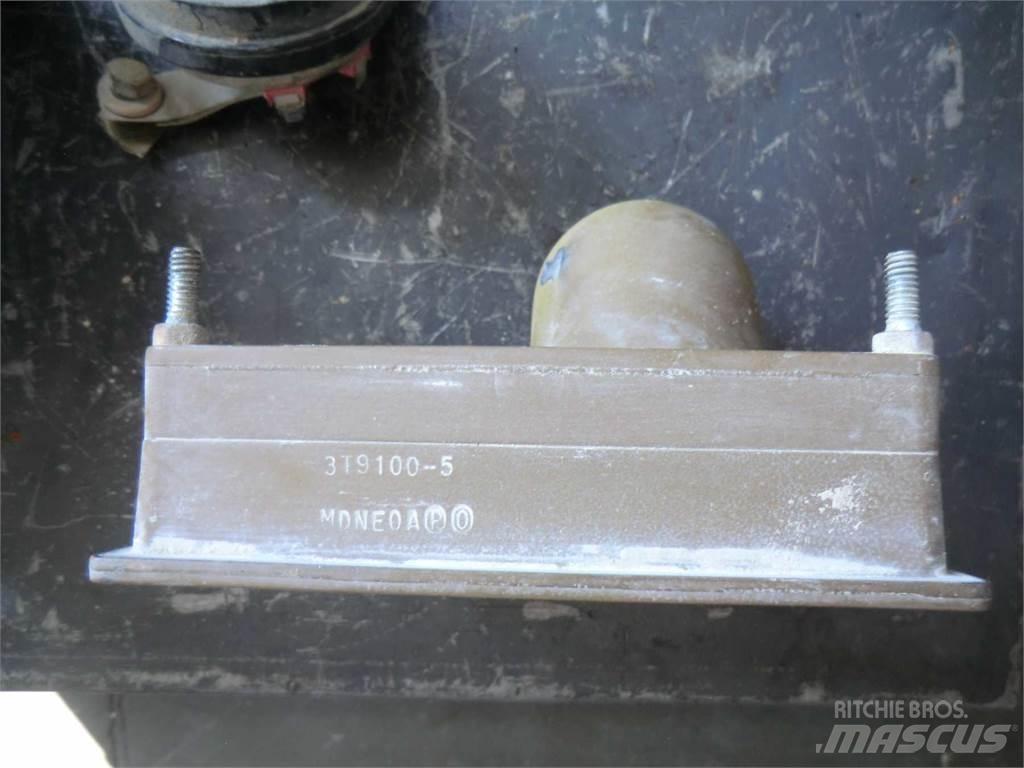 CAT 438C Anlegg - Annet