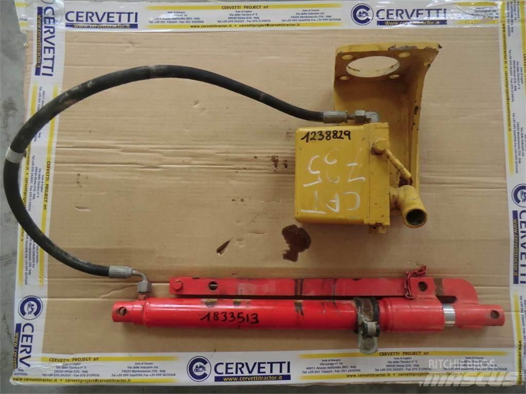 CAT 735 Anlegg - Annet