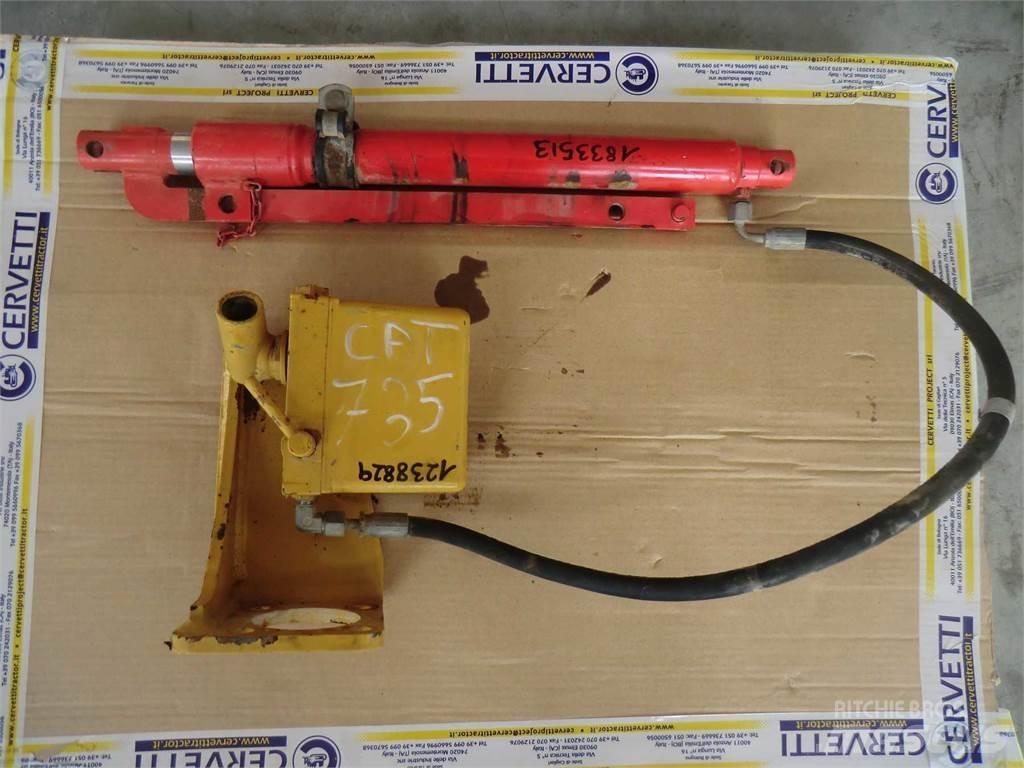 CAT 735 Anlegg - Annet