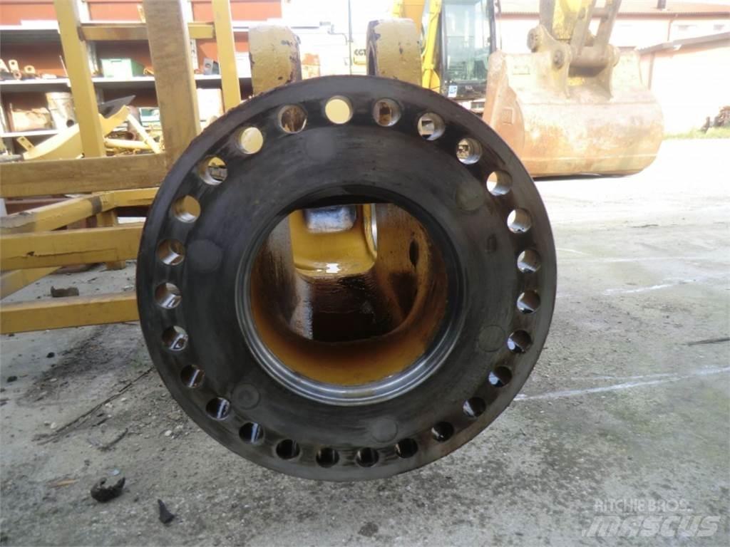 CAT 735 Anlegg - Annet