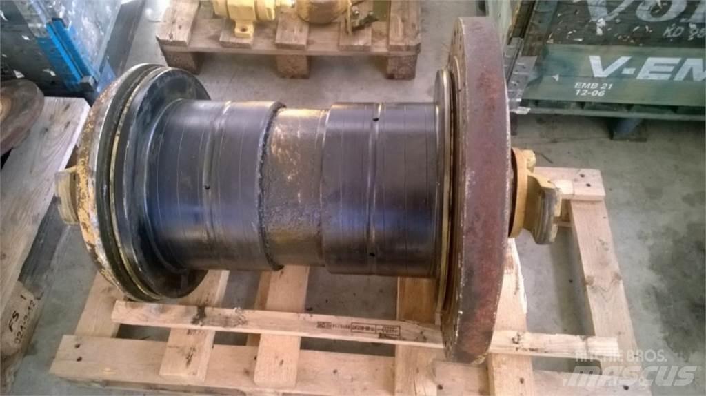 CAT 735 Chassis og understell