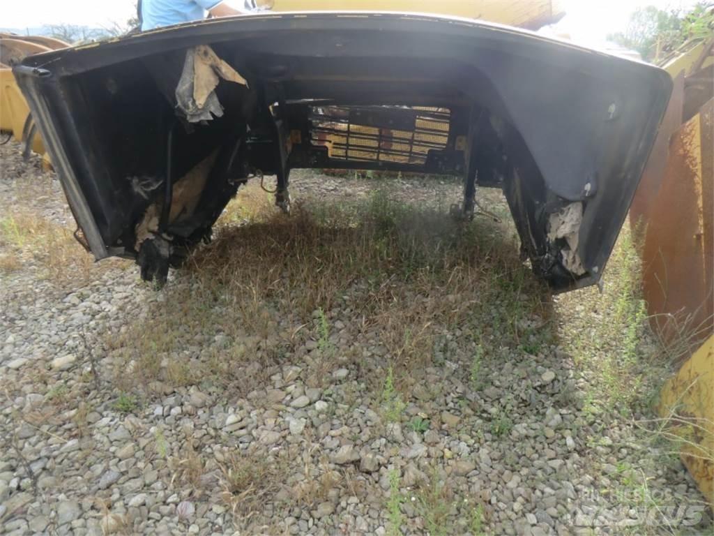 CAT 735 Chassis og understell
