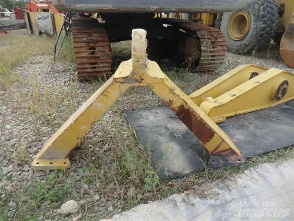 CAT 735 Chassis og understell