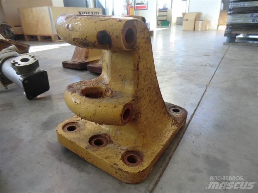 CAT 735 Chassis og understell