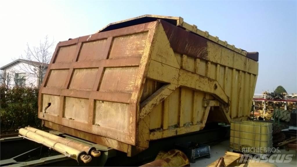 CAT 735 Chassis og understell