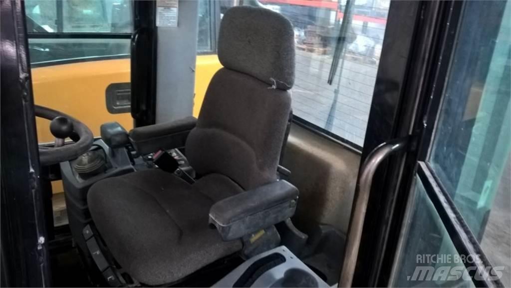 CAT 928G Chassis og understell