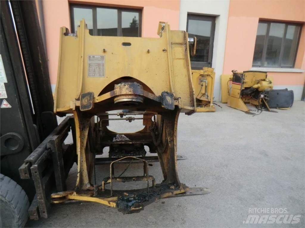 CAT 928G Chassis og understell