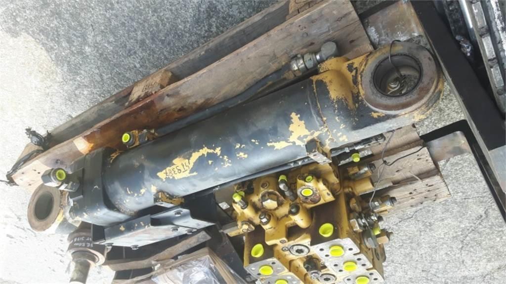 CAT 953C Anlegg - Annet