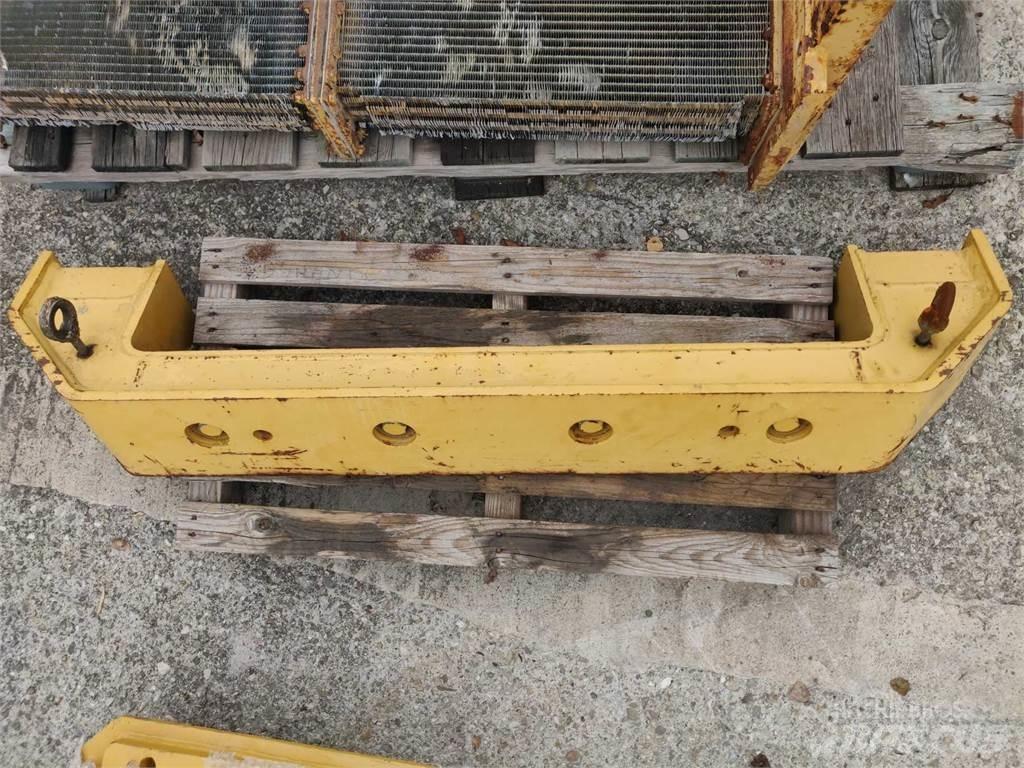 CAT 953C Chassis og understell