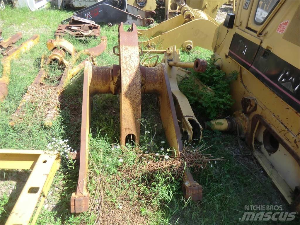 CAT 963 Chassis og understell