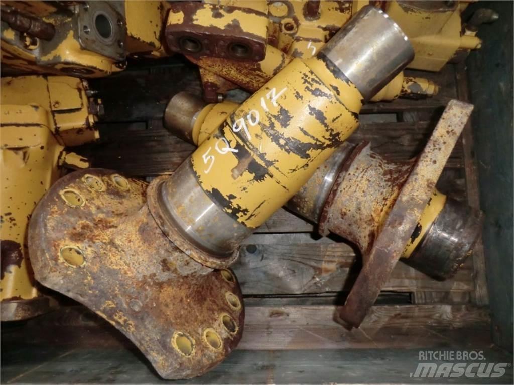 CAT 963C Belter, kjettinger og understell