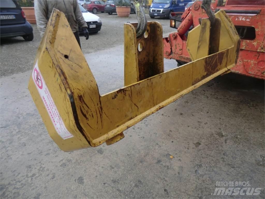 CAT 963D Chassis og understell