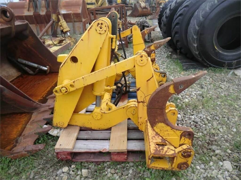 CAT 973C Belter, kjettinger og understell