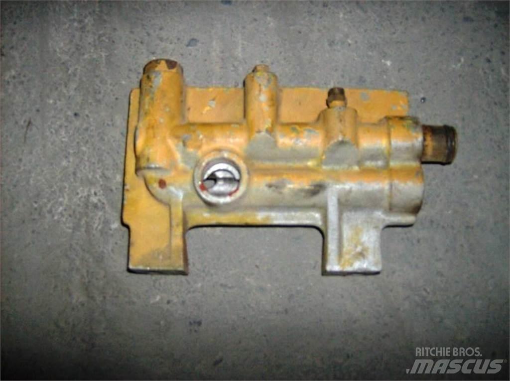 CAT 988 Chassis og understell