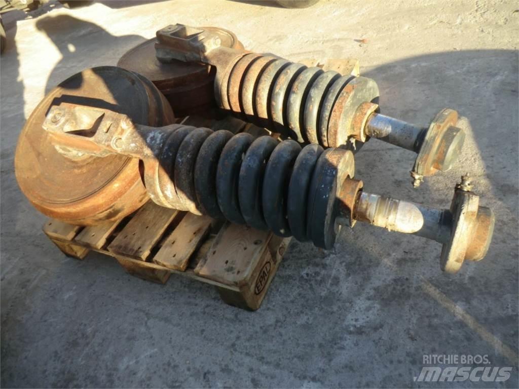 CAT 988F Chassis og understell