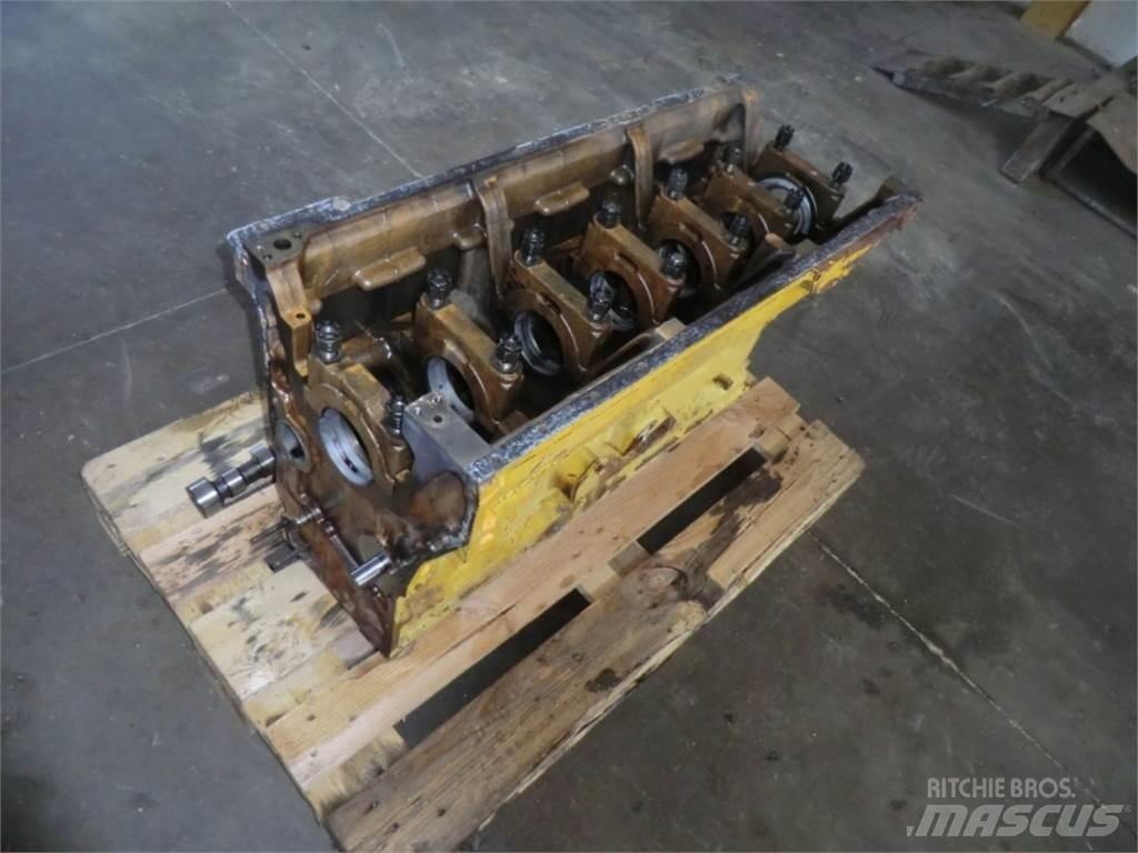 CAT D333 Motorer