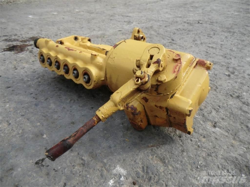 CAT D333 Motorer