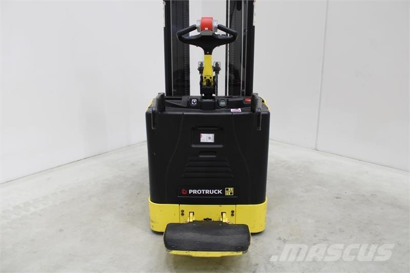 Hyster P2.0S Lavtløftende truck med platform