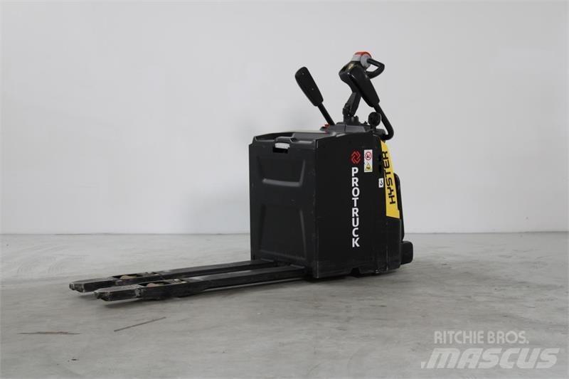 Hyster P2.0S Lavtløftende truck med platform