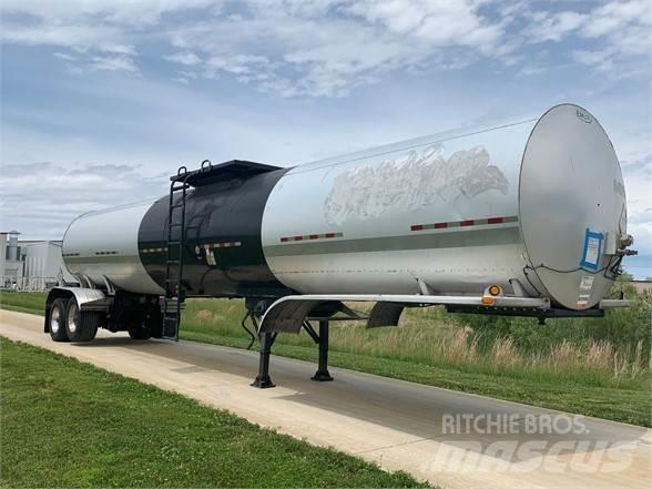 Etnyre ARA 7,250 Tanksemi