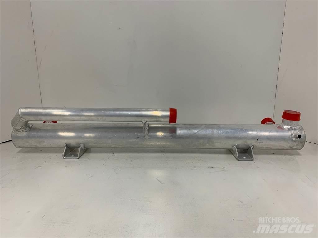 CASE 821B Radiatorer