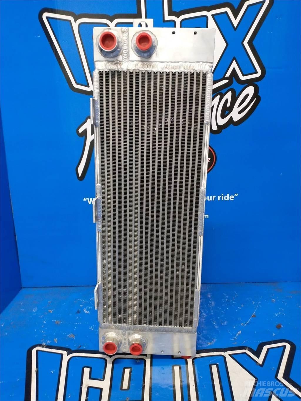 CAT TL642 Radiatorer