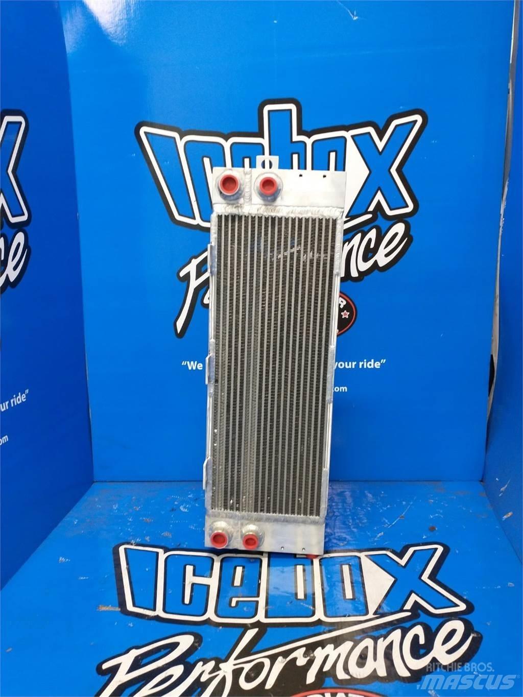 CAT TL642 Radiatorer