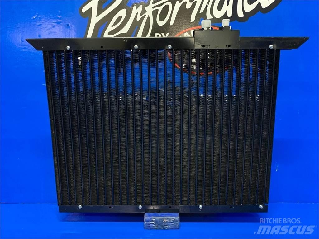 Mack MR Radiatorer
