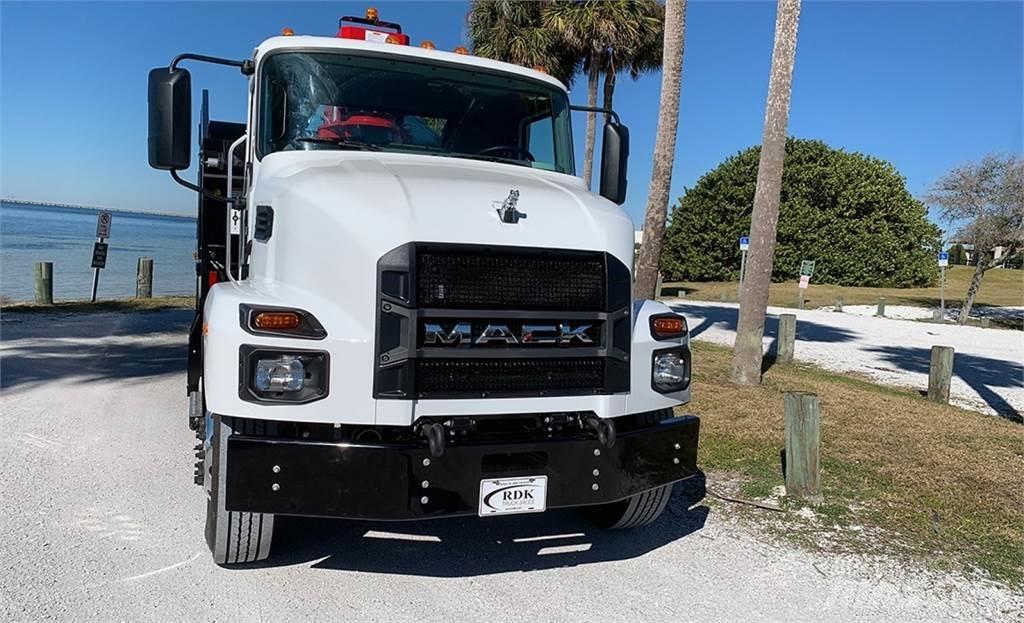Mack MD7 Gripere