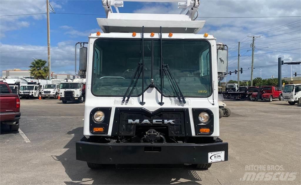 Mack MRU Renovasjonsbil