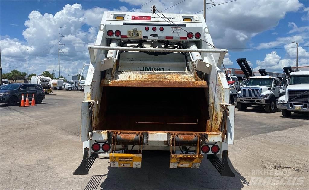 Mack TE64 Renovasjonsbil