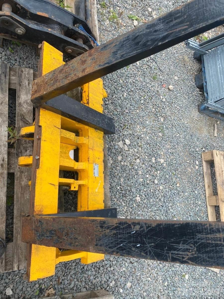 JCB  Teleskoplastere for Landbruk