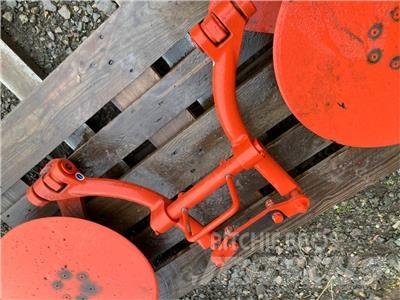 Kuhn  Vanlige ploger