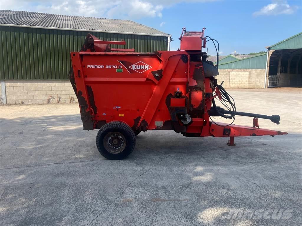 Kuhn 3570 Rundballerivere, -kuttere og -utpakkere