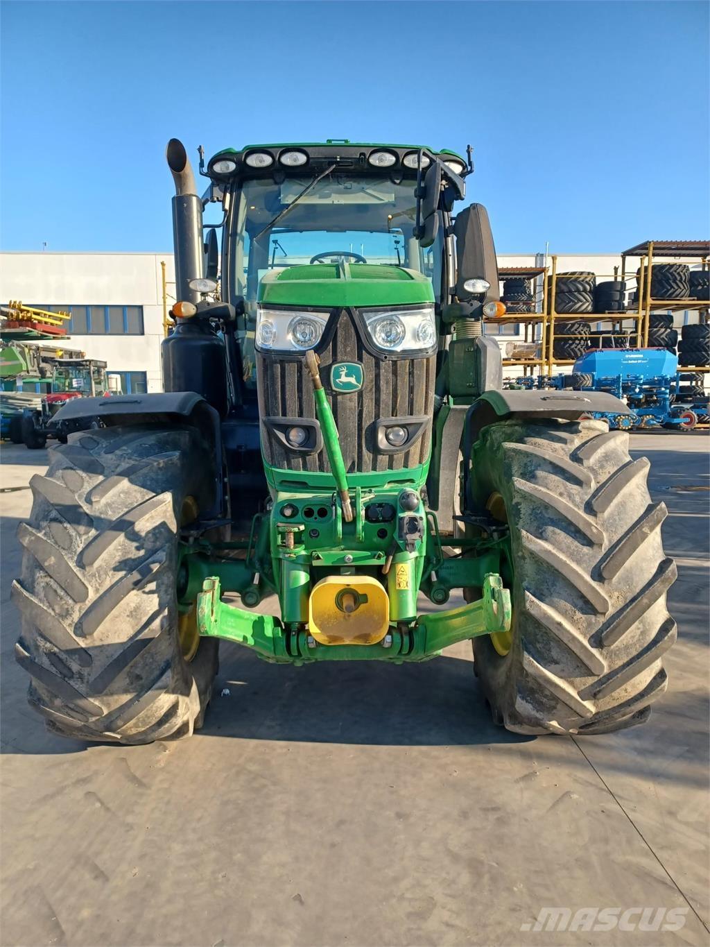 John Deere 6250R Traktorer