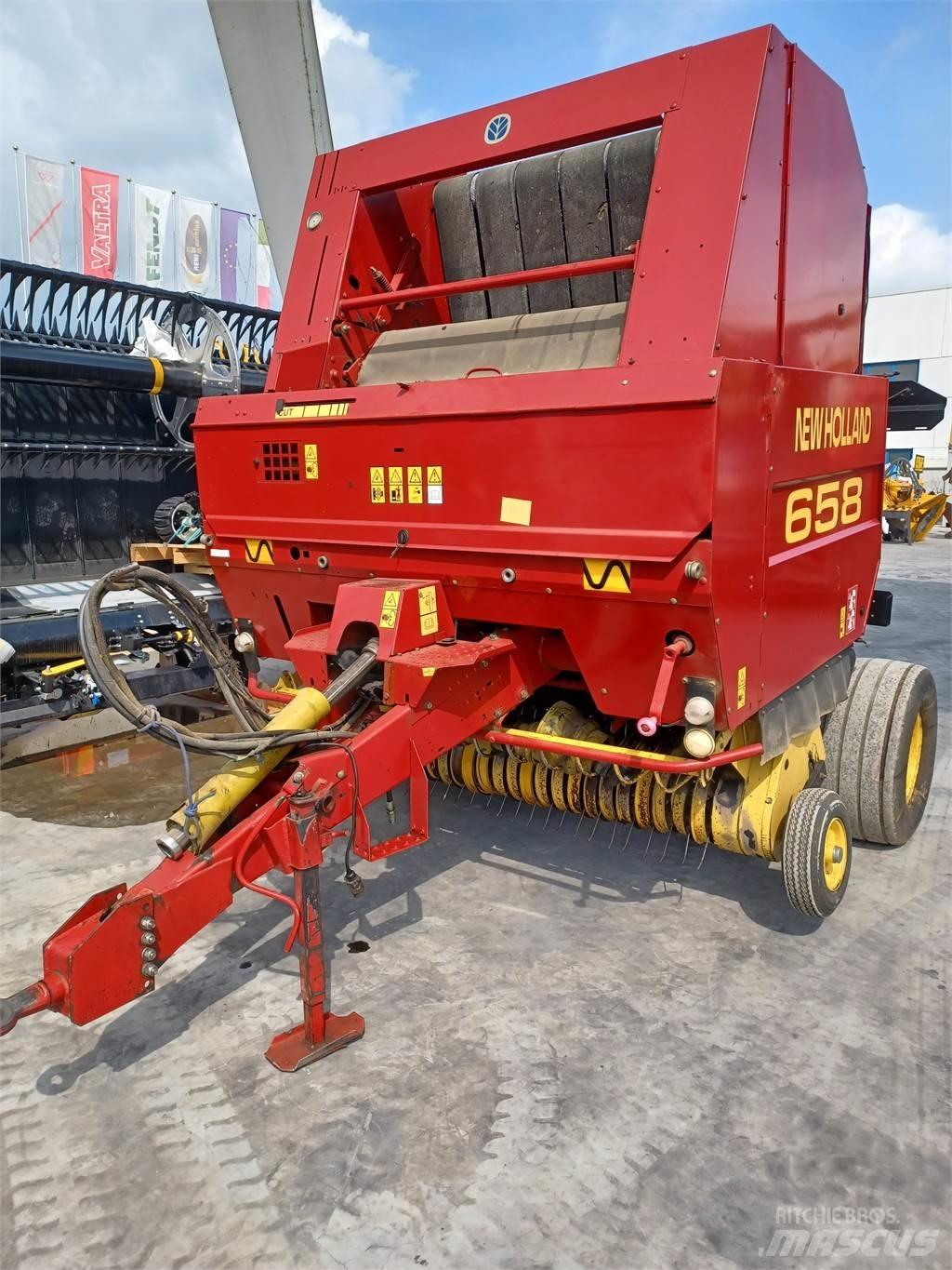 New Holland 658 Rundballepresser