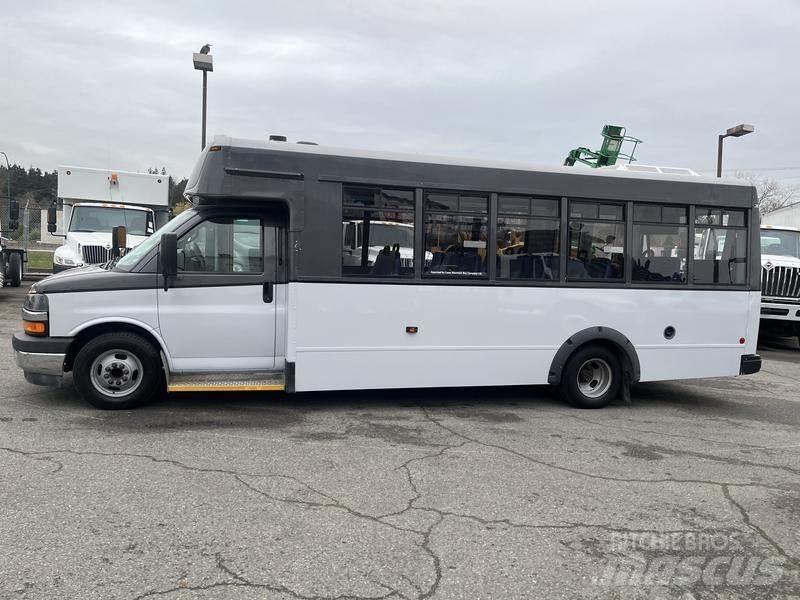 Chevrolet Express Minibusser