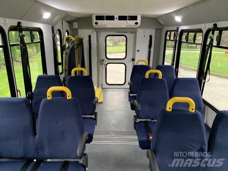 Chevrolet Express Minibusser