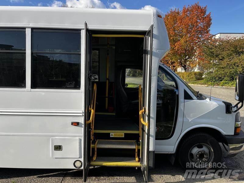 Chevrolet Express Minibusser